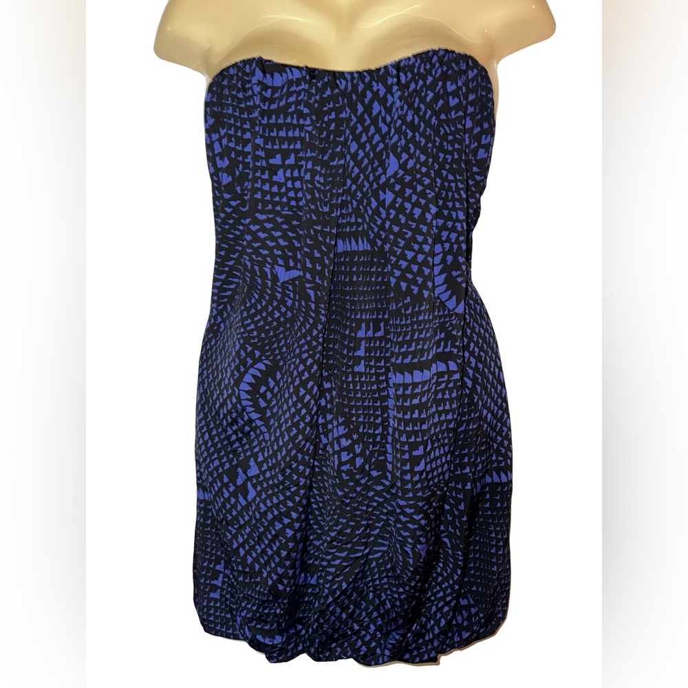 Y2K BCBGMaxAzria Strapless Black and Blue Printed Bubble-Hem Dress